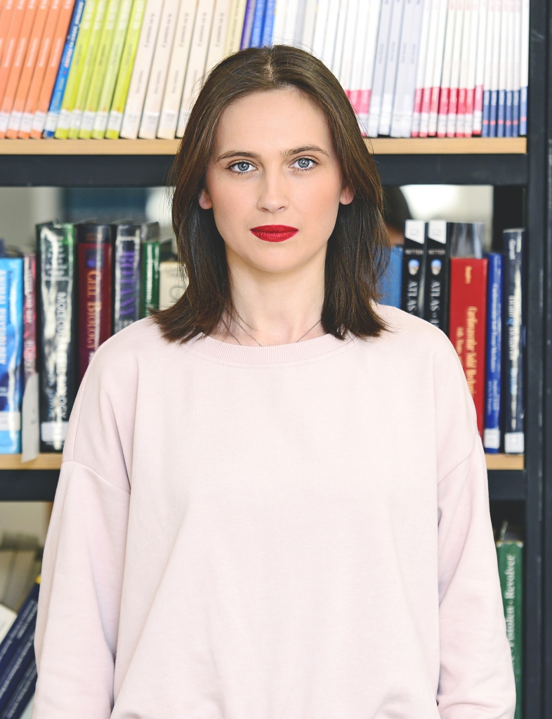 წიგნის სახლი “ლიგამუსი” – Library